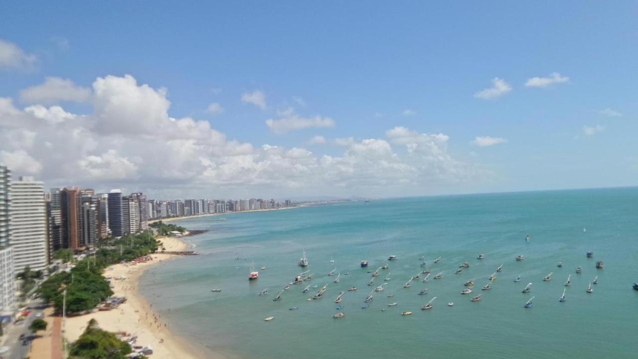 Ferienwohnung Flat Iate Plaza Na Beira Mar Com Vista Mar Fortaleza  Exterior foto